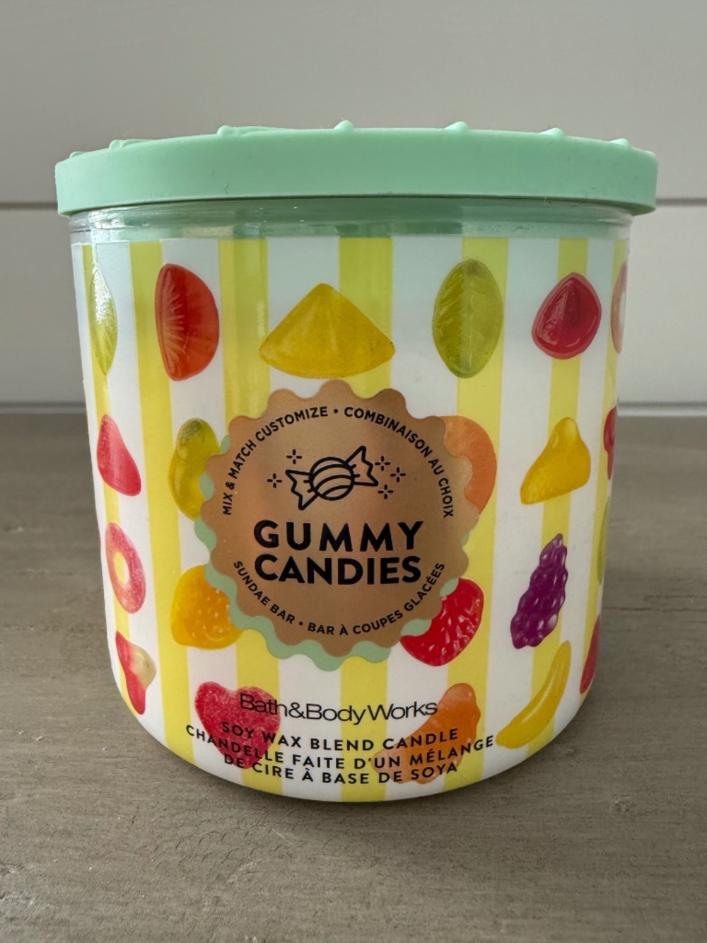 Bath & Body Works Candle Gummy Candies 3 Wick New